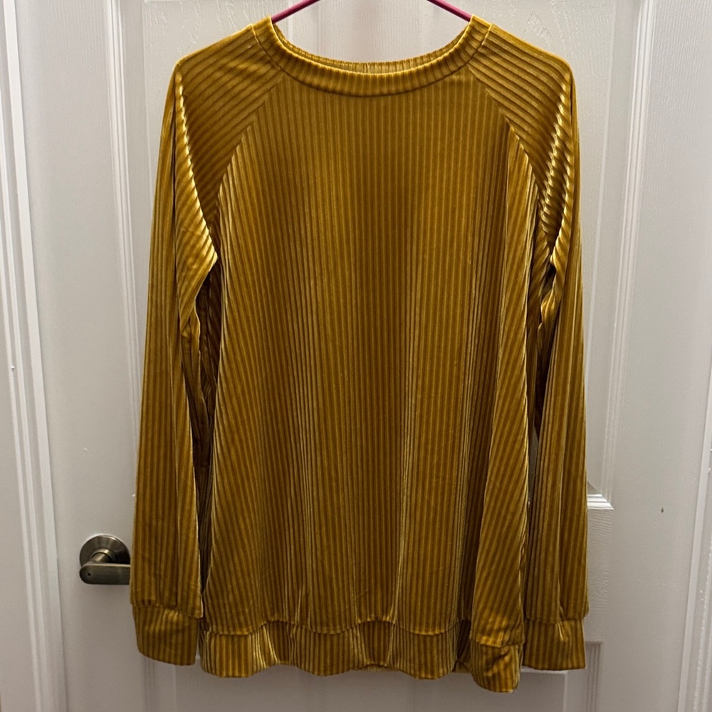 MTS Gold Ribbed Velvet Top